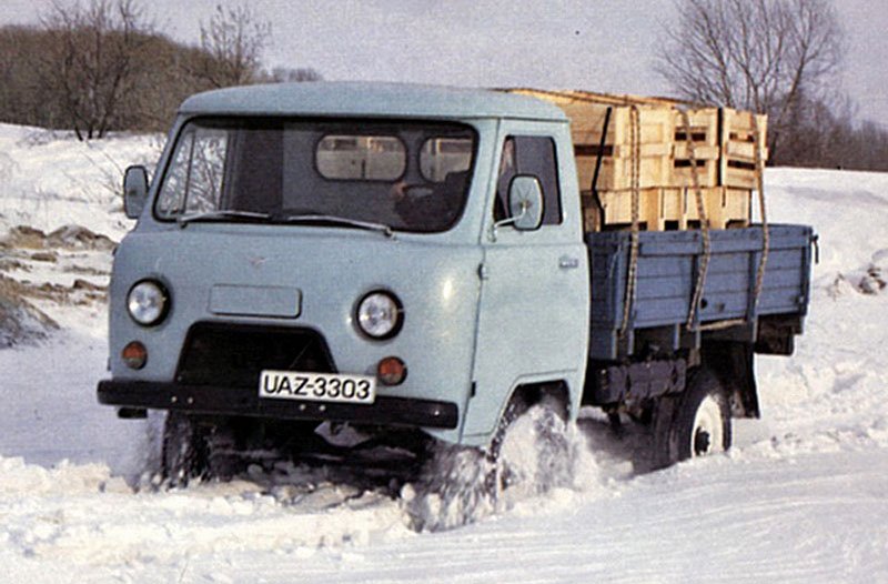UAZ 3303