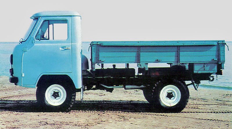 UAZ 3303