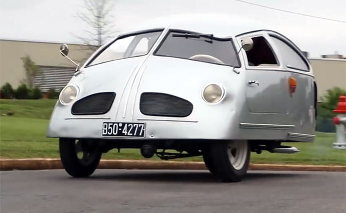 Video: Hoffmann (1951): Jak se řídí nejhorší auto na světě?