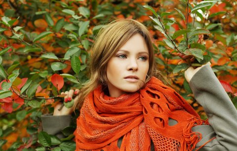 5 skvělých způsobů, jak si na podzim uvázat šátek!