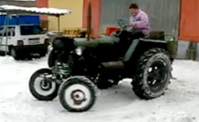 Video: Driftující traktor Zetor 25