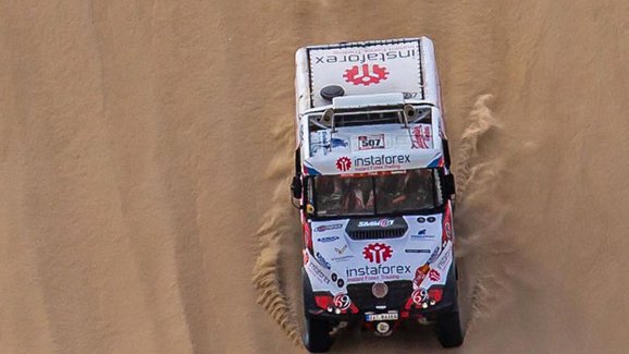 Dakar 2019, ohlasy Čechů po 7. etapě: Loprais málem zničil motor