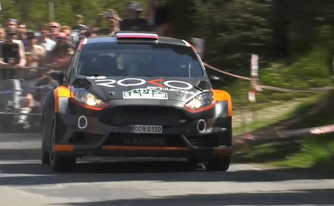 Rallye Šumava na videu: Nepolapitelný Kopecký a Štajfova smůla