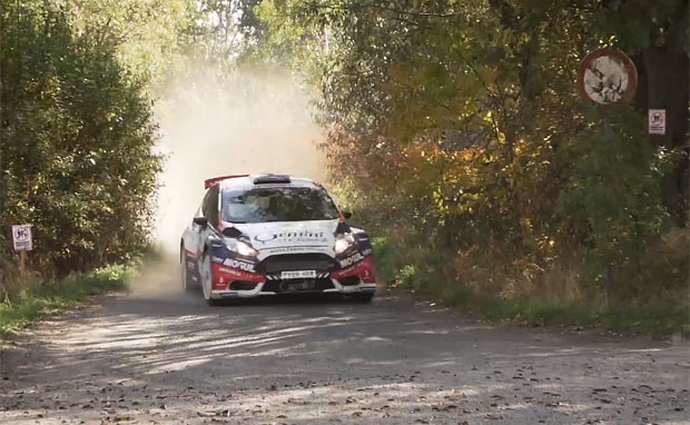 Video z Rallye Příbram: Vojta byl vysoko!