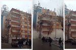 Zemětřesení v Turecku: Děsivé video zachycuje pád obytného domu.