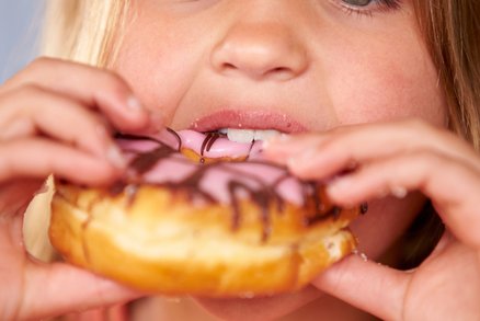 Za dětskou obezitu nemůže fast food, ale rodiče. Jak je na tom vaše dítě? 