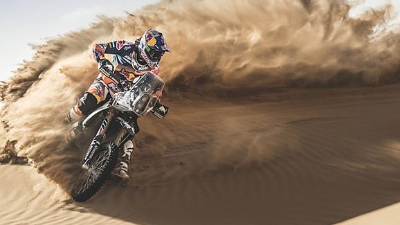 Dakar 2018 – 1. etapa: Loprais pobil favority!