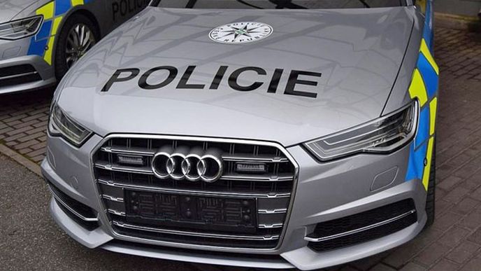 ZEDER už slovenské policisty přesvědčil, dokáže to i v Čechách? ZEDER už slovenské policisty přesvědčil, dokáže to i v Čechách?