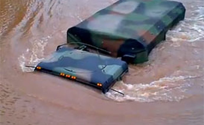 Video po hurikánu Irene: Jak se řídí náklaďák pod vodou?