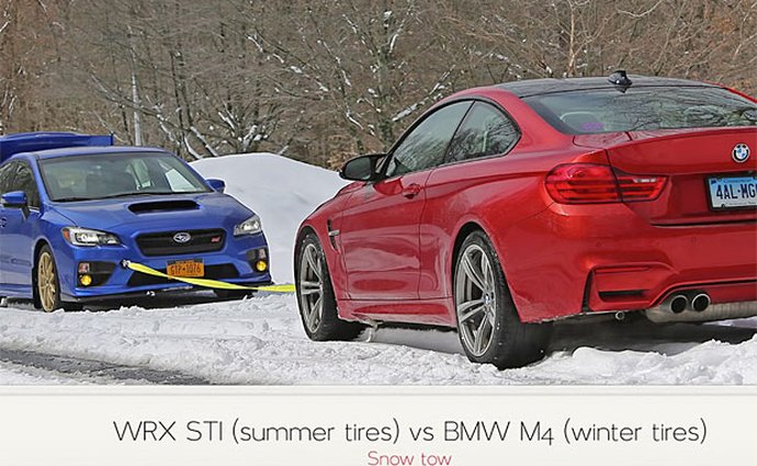 Přetahovaná na sněhu: Je lepší Subaru WRX STI na letních, nebo BMW M4 na zimních gumách?