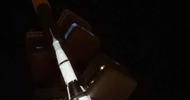 Videomapping Apolla 11 na Žižkovskou věž, 20. července 2019.