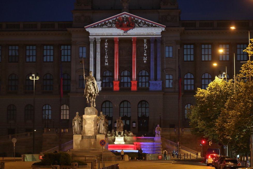 Národní muzeum rozzářilo srdce! Videomapping jako unikátní poděkování lidem za vzájemnou pomoc