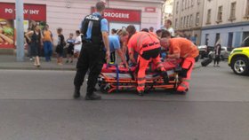 Hrůza v Plzni: Za jízdy prý vyhodili dívku z auta! Pachatelé pak se smíchem ujeli