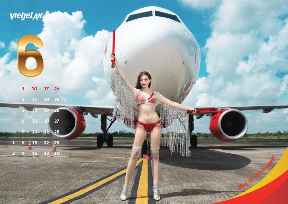 Sexy kalendář letušek z VietJet Air