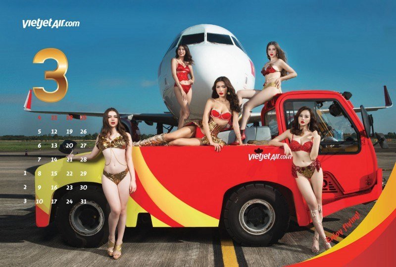 Sexy kalendář letušek z VietJet Air