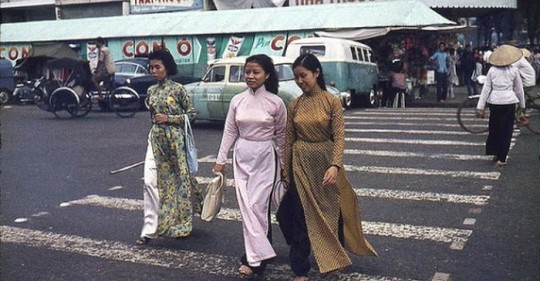 Jiná tvář války ve Vietnamu: Úchvatné snímky Saigonu před pádem do rukou komunistů