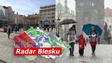 Zuřící Klaus: Vichřice potrápí i Česko, padla nová výstraha. Sledujte radar Blesku