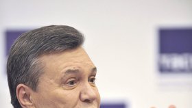 Janukovyč v anketě předčil tváře korupční aféry Mezinárodní fotbalové federace (FIFA) i vysoce postavené politiky z jihoamerických států.