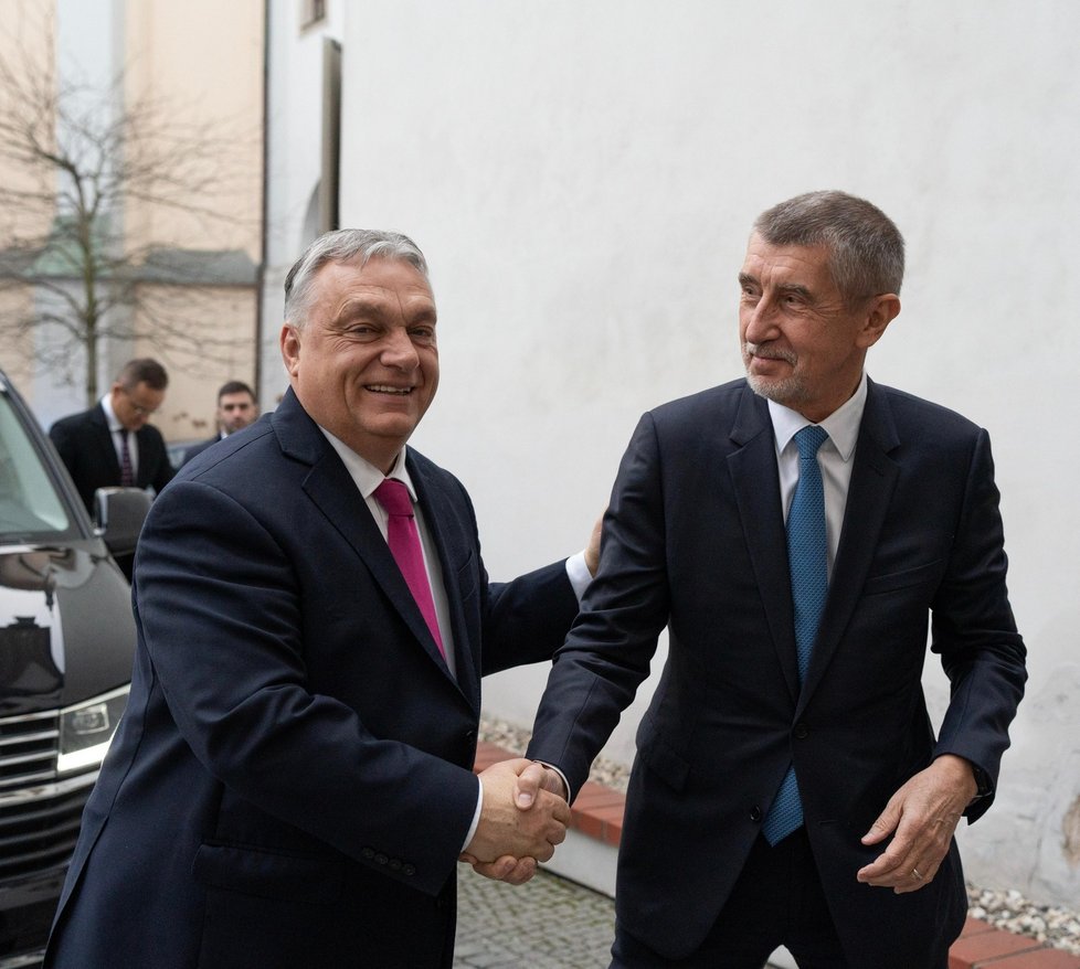 Maďarský premiér Viktor Orbán po summitu V4 navštívil šéfa ANO Andreje Babiše (27.2.2024)