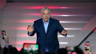 Kolaps orbánovských médií. Stovky propuštěných, čtenost spadla na polovinu, oligarchové už nechtějí platit Kolaps orbánovských médií. Stovky propuštěných, čtenost spadla na polovinu, oligarchové už nechtějí platit