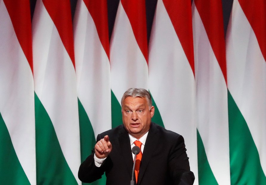 Další směřování V4 zřejmě ovlivní maďarské volby a vyřešení otázky, zda Viktor Orbán zůstane u moci.