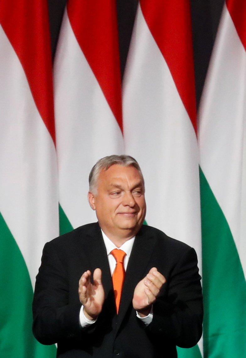 Orbán byl minulý rok znovu zvolen předsedou vládní strany Fidesz