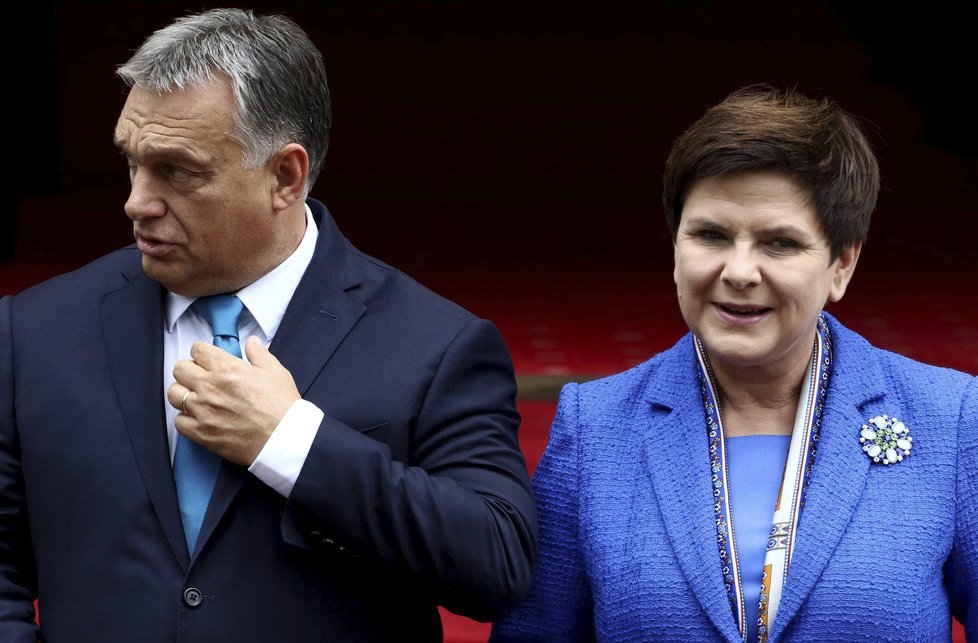 Maďarský premiér Viktor Orbán v Polsku na setkání s polskou premiérkou Beatou Szydlovou