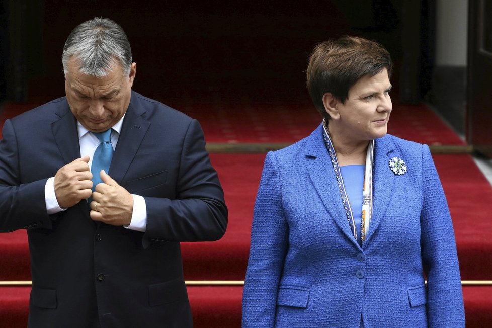 Maďarský premiér Viktor Orbán v Polsku na setkání s polskou premiérkou Beatou Szydlovou