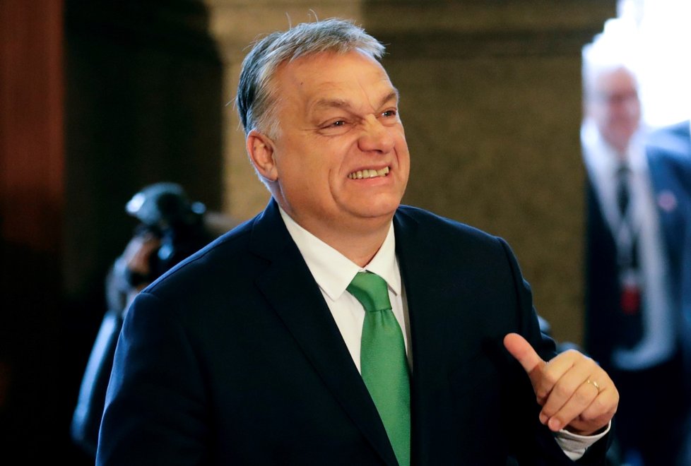 Maďarský premiér Viktor Orbán během summitu zemí Visegrádské skupiny (V4) a Rakouska v Národním muzeu v Praze. (16. 1. 2020)