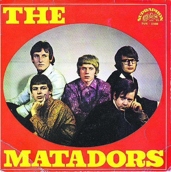 1965 The Matadors ovlivnili pražskou rockovou scénu.