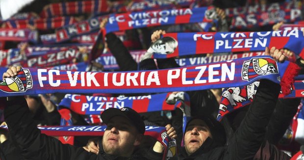 Po utkání Viktoria Plzeň s Partizanem Bělehrad zemřeli dva fanoušci!