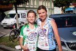 Markéta Bocková (38) s dcerkou Viktorkou (16) při Tour na kole dětem v Mikulově