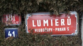 Vila Lumiérů 41 je na prodej.