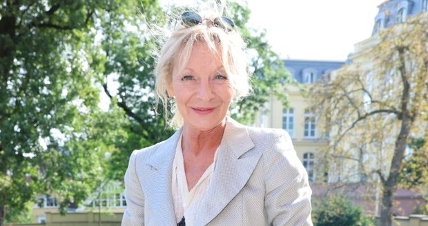 Vilma Cibulková po nervovém kolapsu: Nezvěstná! Telefon marně vyzvání…