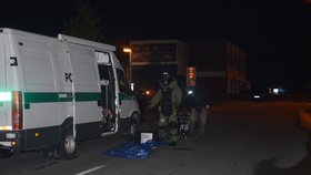 Policejní pyrotechnik přijel na místo