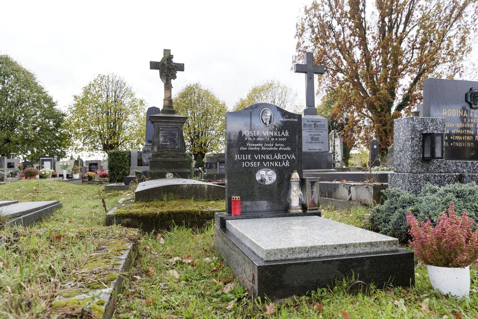 Hrob Josefa Vinkláře