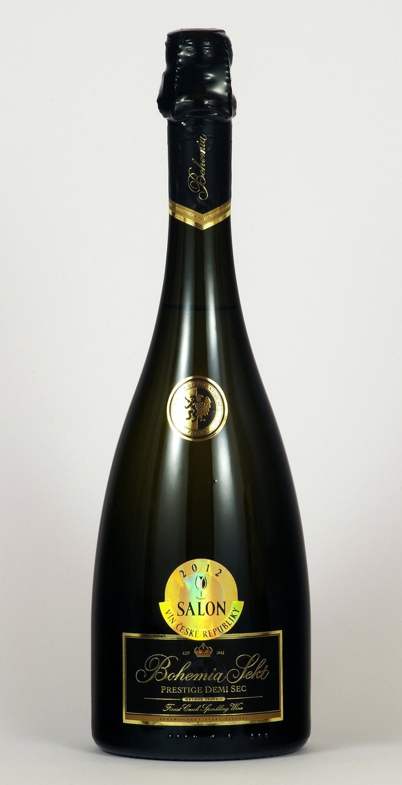 Jako nejlepší z jakostních šumivých vín vybrala porota Bohemia Sekt Prestige demi sec 2009 od společnosti Bohemia Sekt
