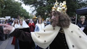 Do pražských Vinohrad lákalo 20. září Vinobraní na Grébovce aneb Vinohradské slavnosti. Kromě dobrého vína a burčáku čekal návštěvníky i kulturní a zábavný program inspirovaný atmosférou doby Karla IV.