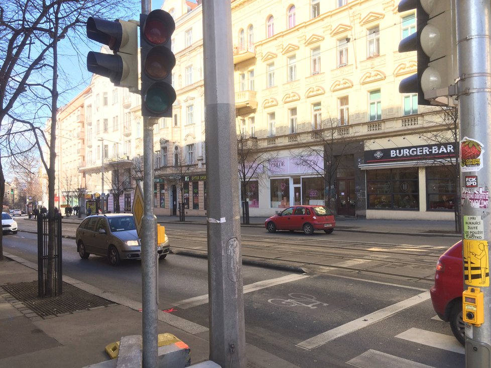 Od března až do července bude pro tramvaje zcela uzavřena Vinohradská třída. Automobily skrze ní budou moci jezdit pouze ve směru z centra, a to jen v jednom úseku.