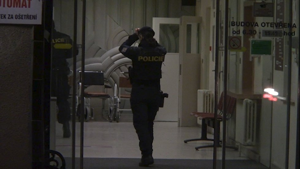 K tragické střelbě ve vinohradské nemocnici došlo minulou pátek 8. března před půlnocí.