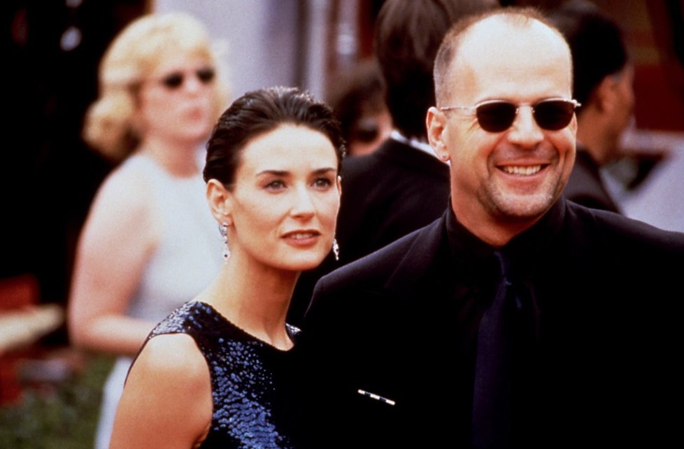 Bruce Willis s Demi Moore