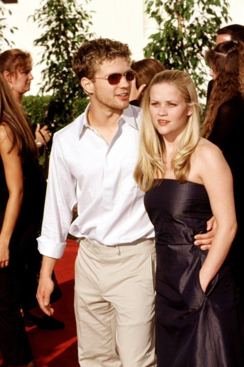 Reese Witherspoon a Ryan Phillippe spolu mají dvě děti, rozvedli se v roce 2006, a to prý proto, že se vzali moc mladí.