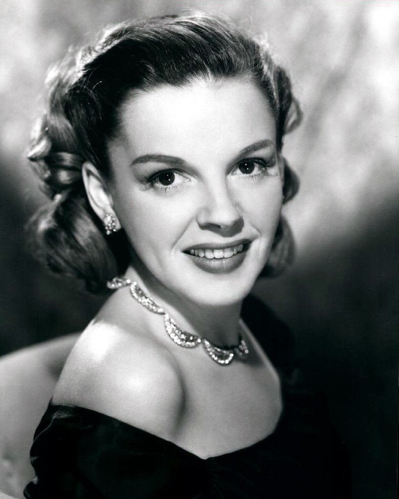 Judy Garland zemřela před 51 lety. Již několik let měla sebevražedné sklony a předávkovala se sedativy.