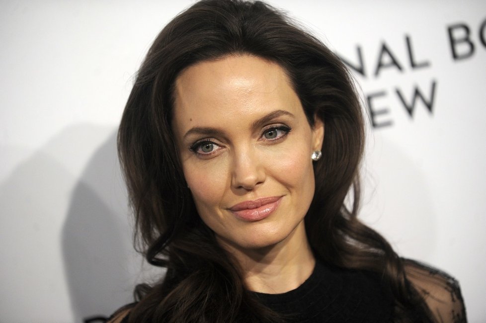 Krásná herečka Angelina Jolie
