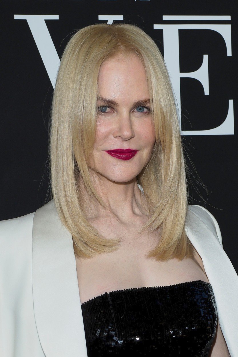 Nicole Kidman (52)