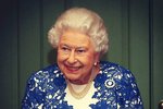 Královna Alžběta slaví 92. narozeniny.