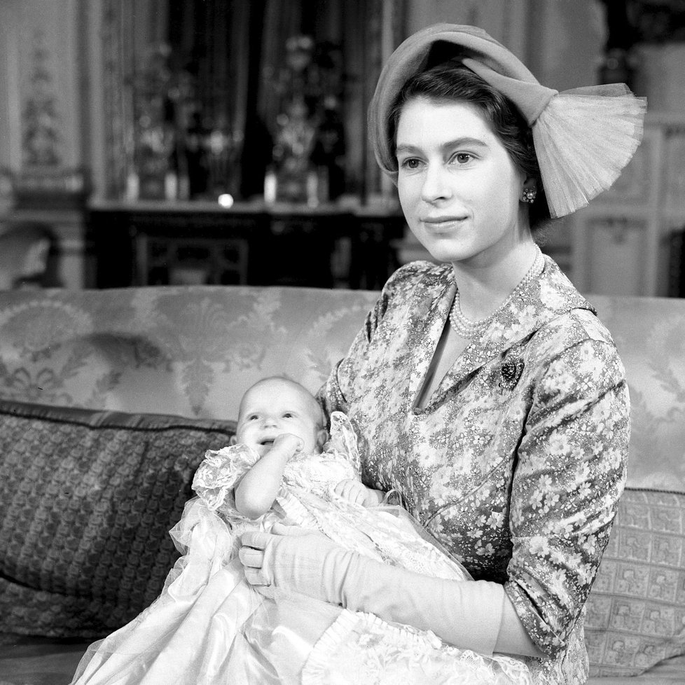 Alžběta s královskou princeznou Anne Elizabeth Alice Louise Mountbatten-Windsor.