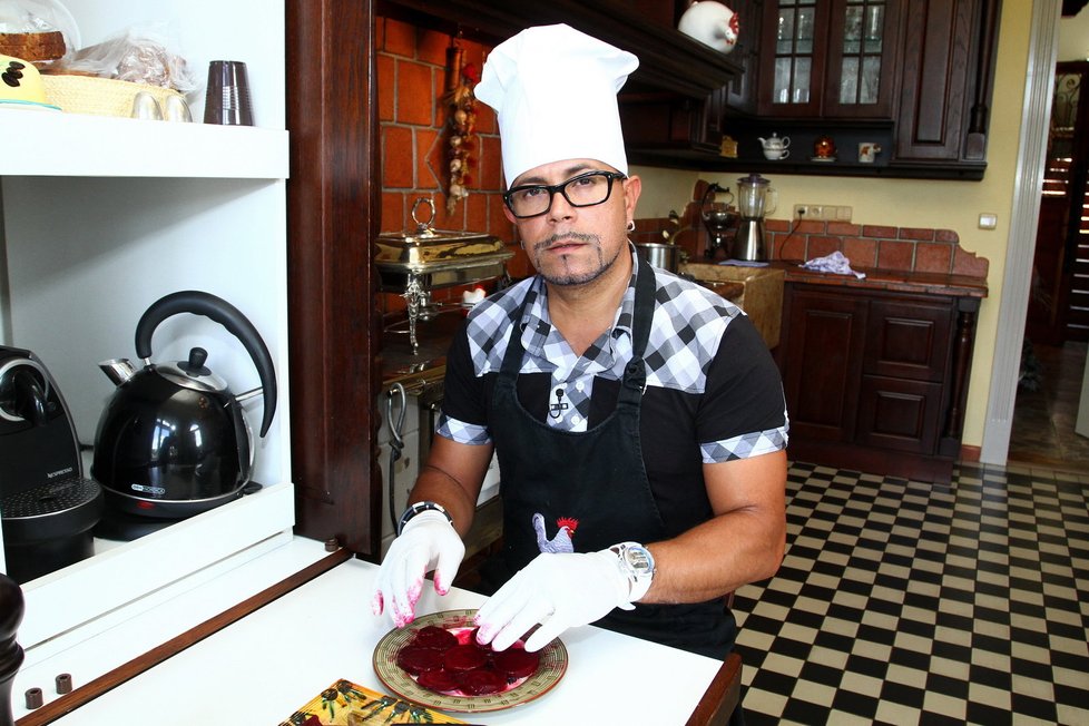Co asi hostům uvaří Kubánec s copem čínského mandarína?