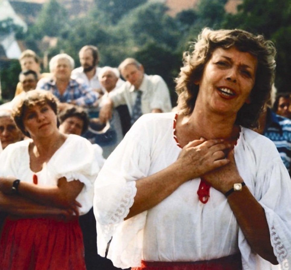 Slunce, seno, jahody, 1983