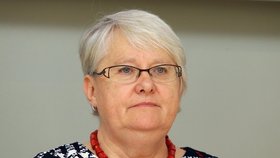 Iva Holmerová je ředitelkou Gerontologického centra v Praze, které už přes 25 let pomáhá seniorům.